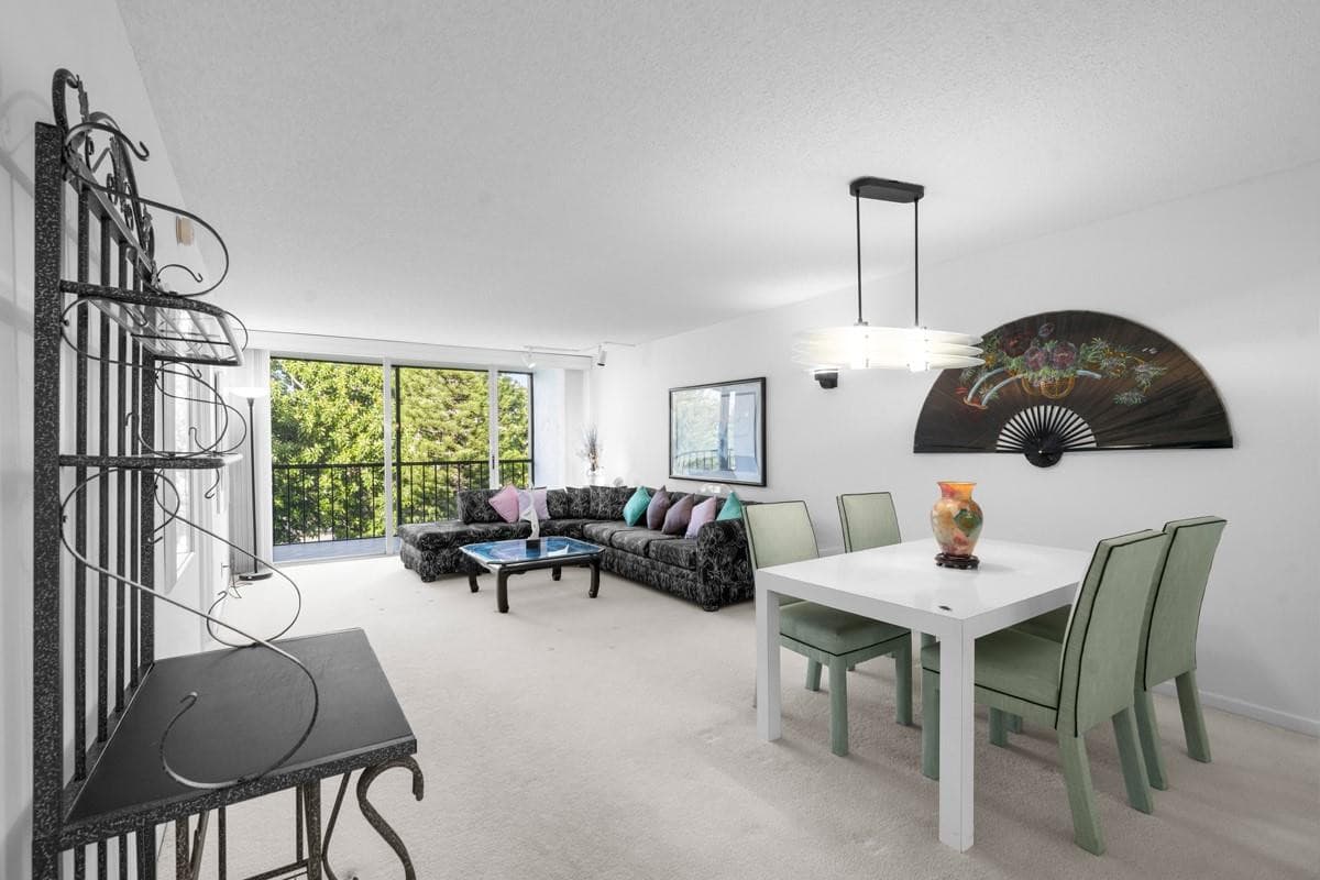 7080 Environ Boulevard 423, Lauderhill, FL 33319 — photo 9 of 51