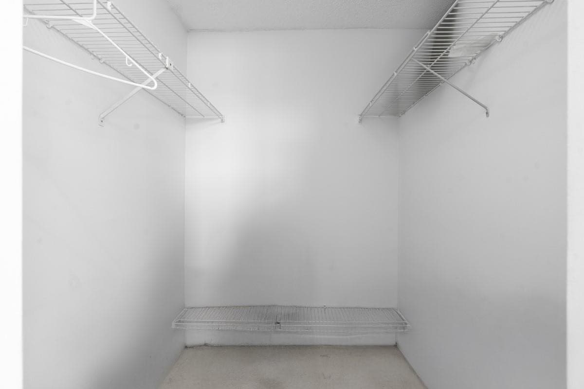7080 Environ Boulevard 423, Lauderhill, FL 33319 — photo 24 of 51
