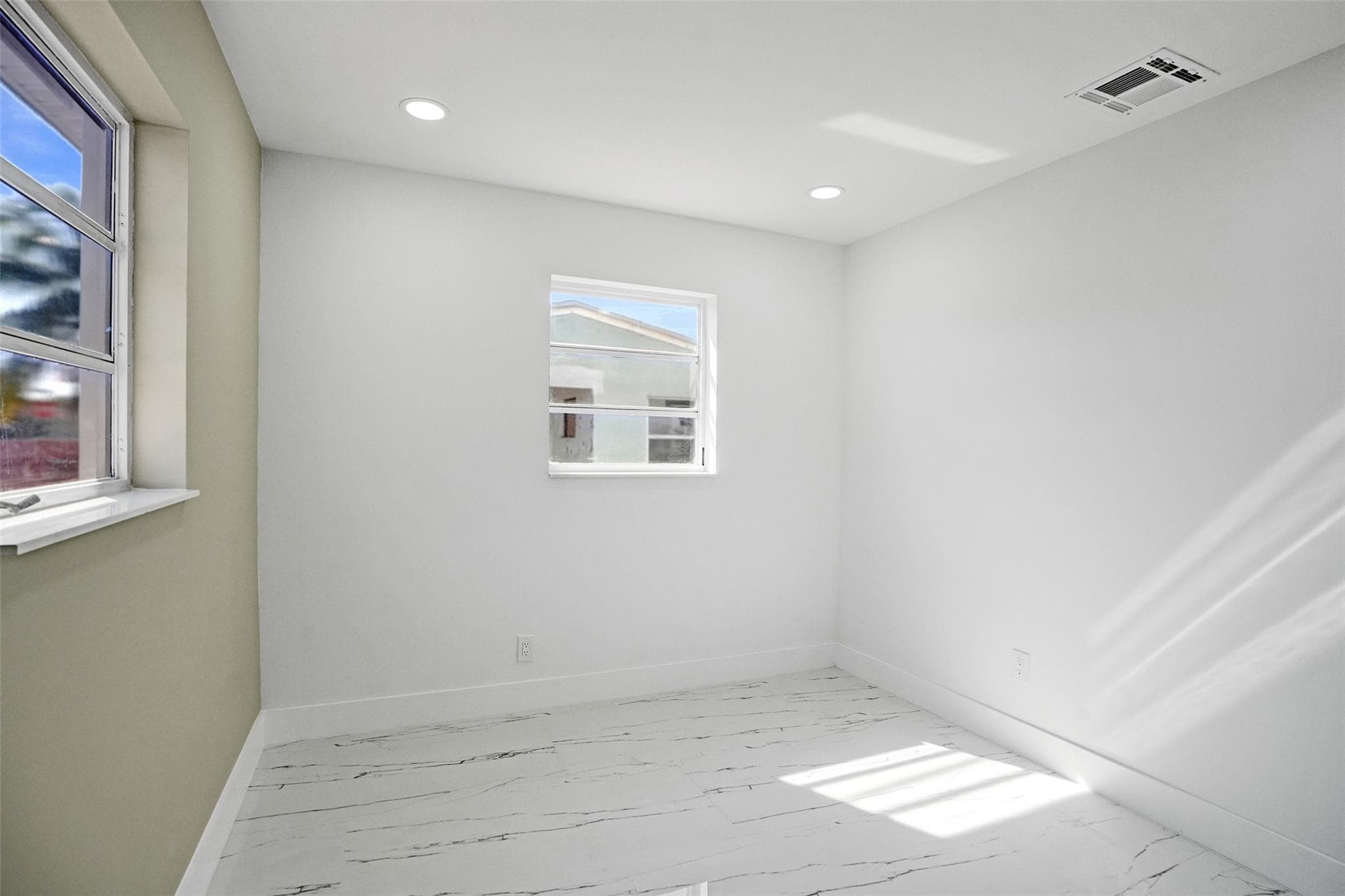 1437 SW 1st Avenue, Deerfield Beach, FL 33441 — photo 14 of 28