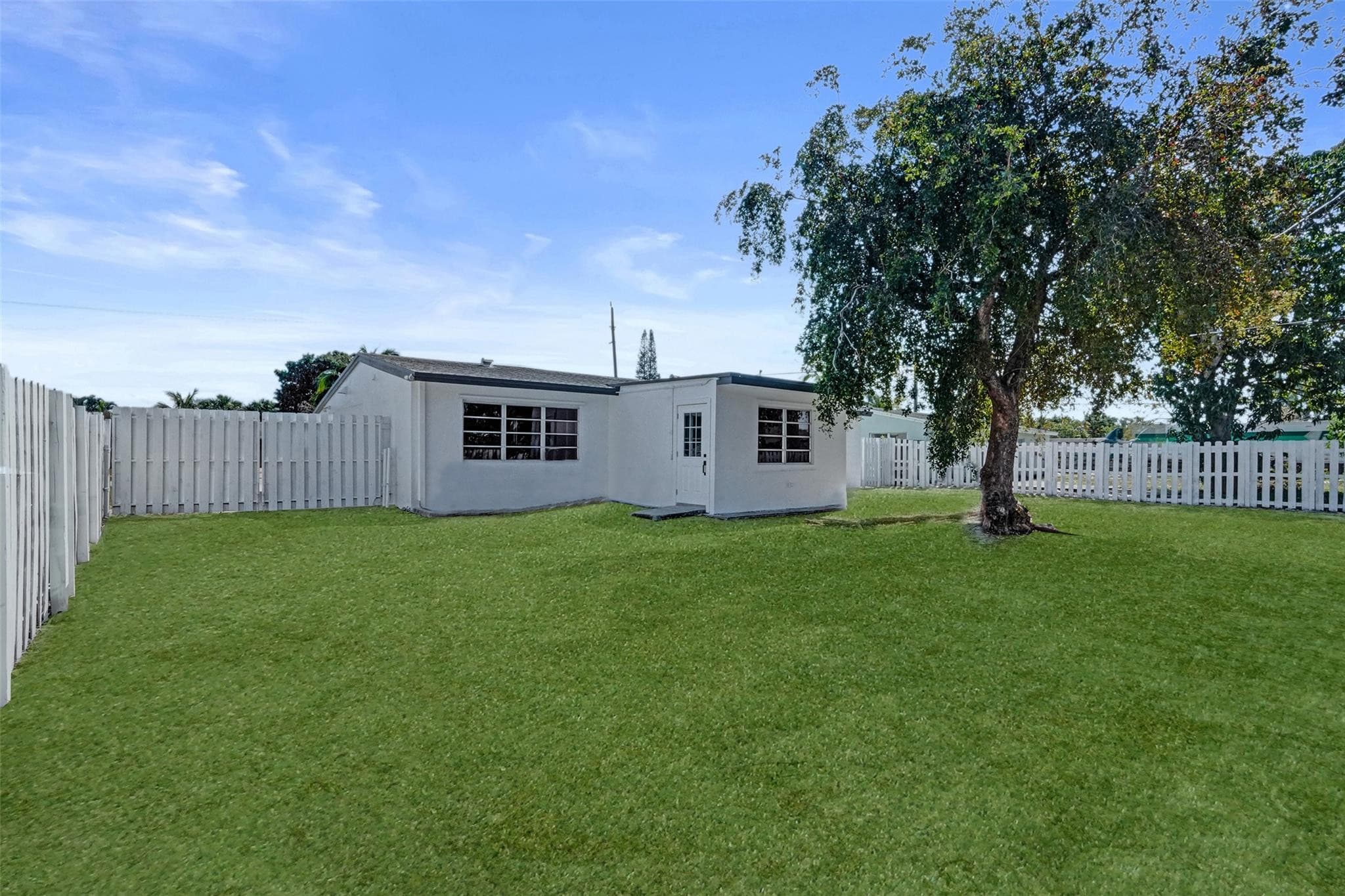 1437 SW 1st Avenue, Deerfield Beach, FL 33441 — photo 25 of 28