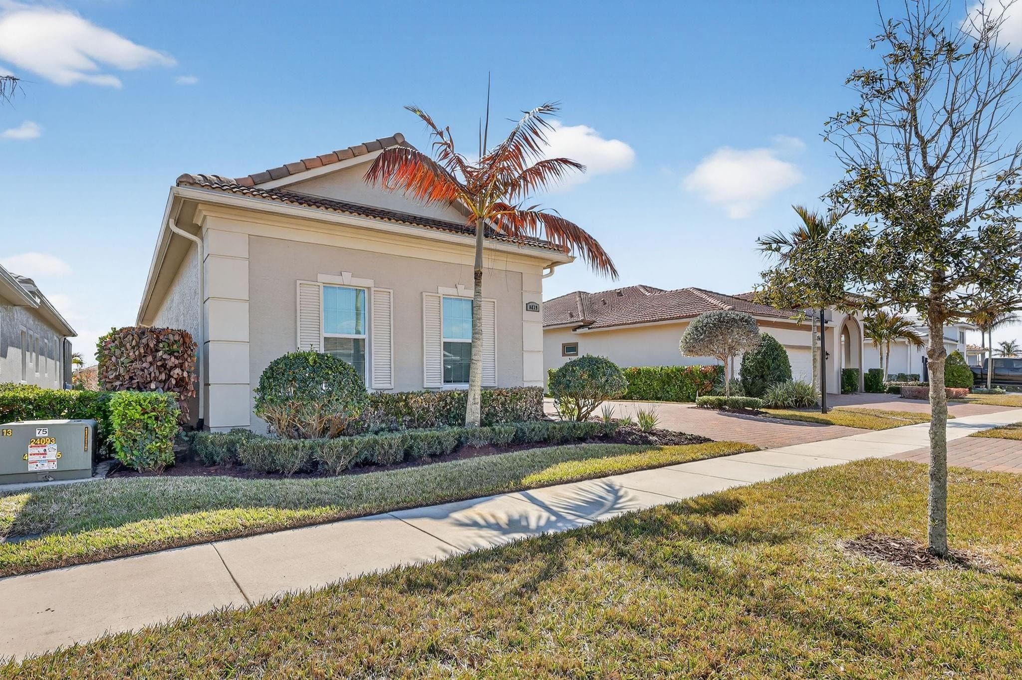 8639 SW Flutto Way, Port St. Lucie, FL 34987 — photo 4 of 100