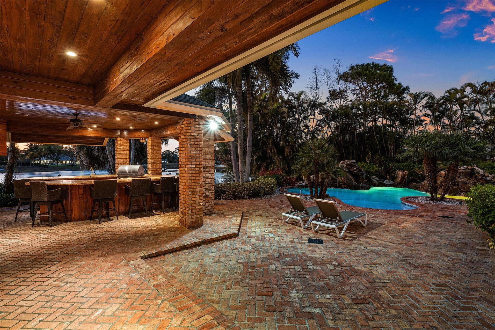 8035 Dillman Road, West Palm Beach, FL 33411 — photo 7 of 70