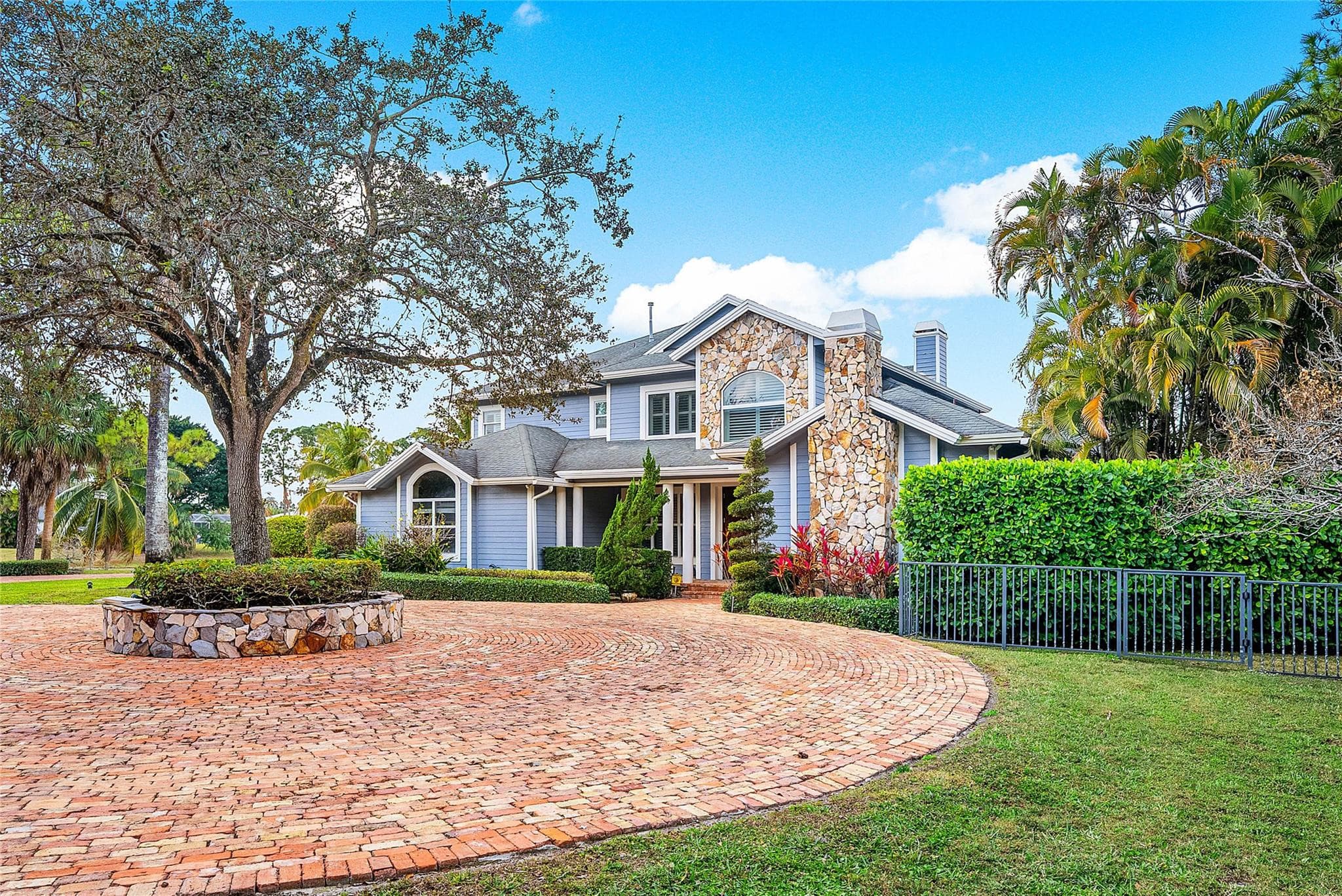 8035 Dillman Road, West Palm Beach, FL 33411 — photo 12 of 70
