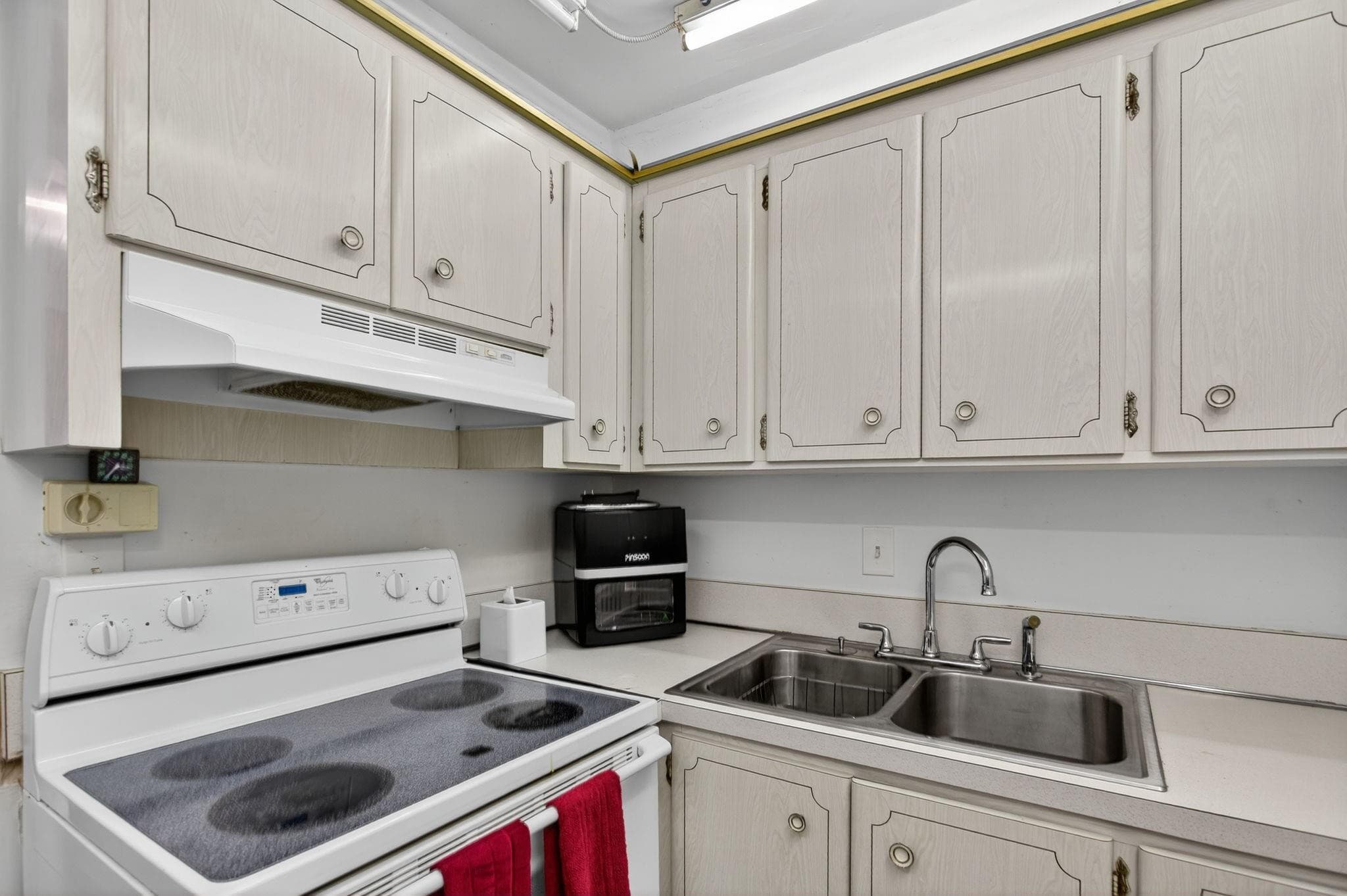 418 S Cypress Road 110, Pompano Beach, FL 33060 — photo 11 of 28