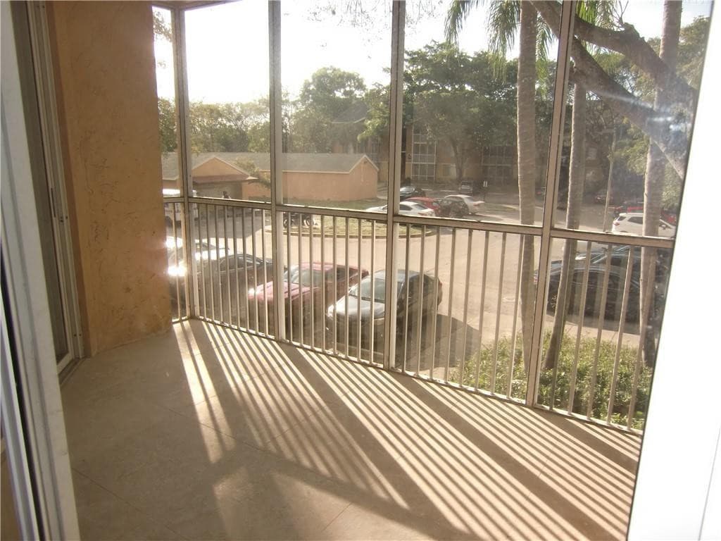 4045 Mcnab Road 201 G, Pompano Beach, FL 33069 — photo 11 of 22