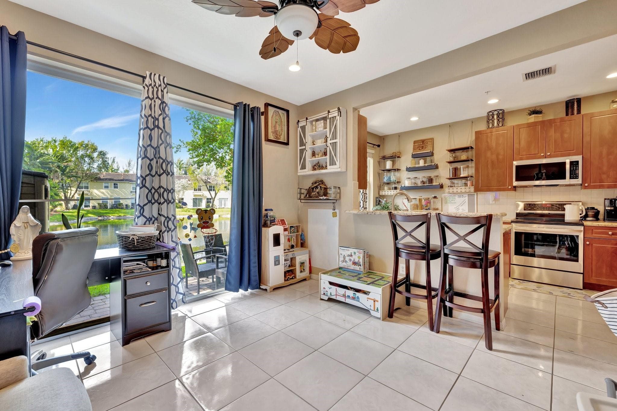 2851 W Prospect Road 1209, Tamarac, FL 33309 — photo 12 of 43