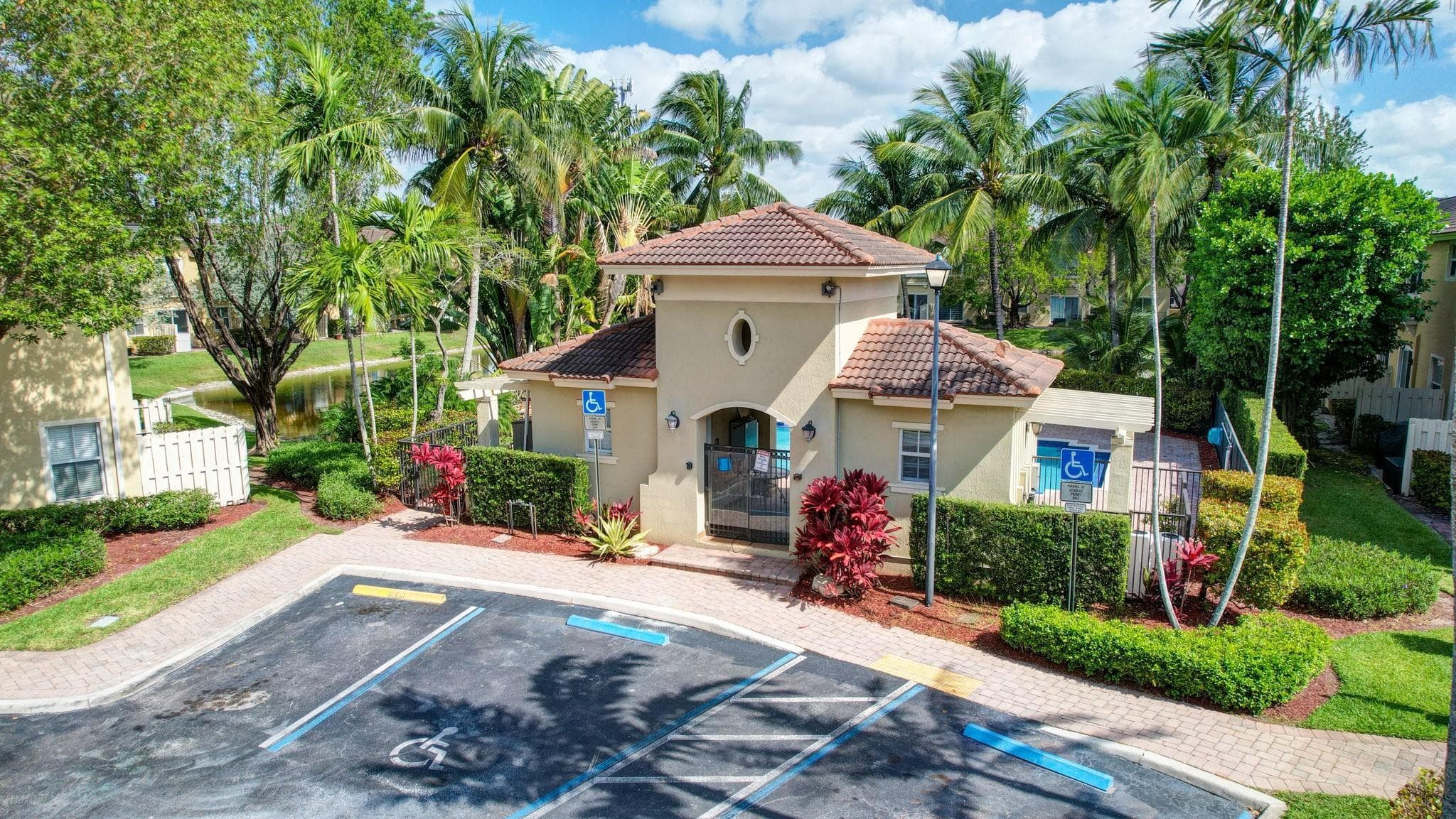 2851 W Prospect Road 1209, Tamarac, FL 33309 — photo 40 of 43