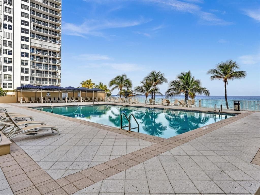 4300 N Ocean Boulevard 16G, Fort Lauderdale, FL 33308 — photo 6 of 46