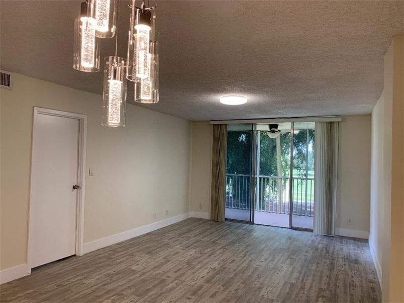 250 Jacaranda Drive 203, Plantation, FL 33324 — photo 5 of 21