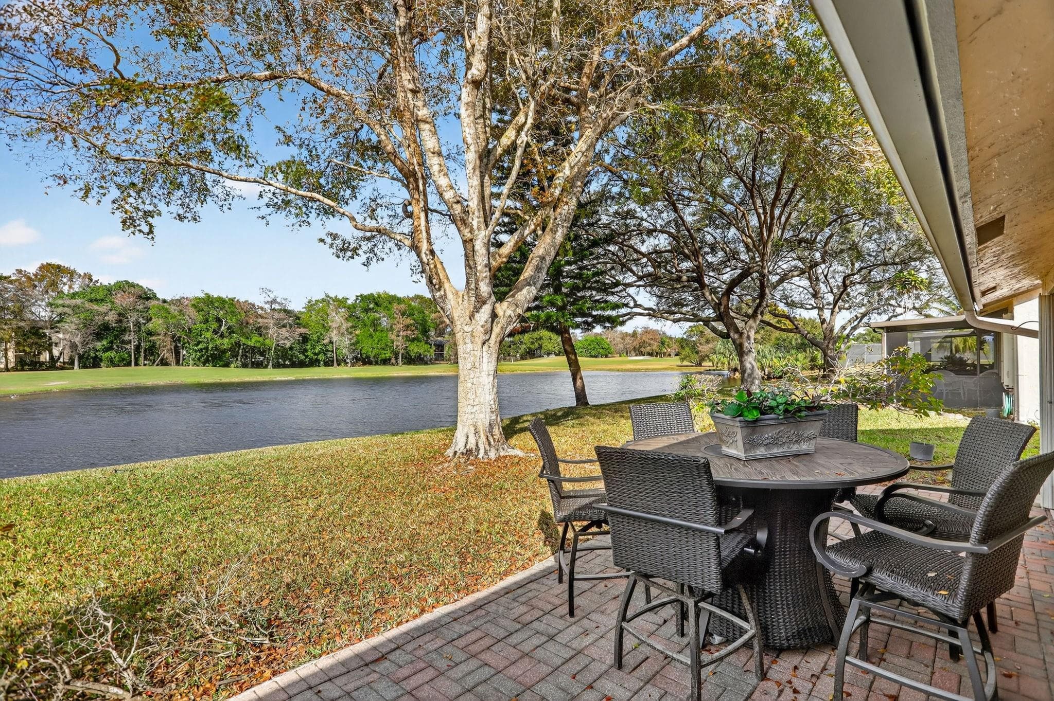 7917 NW 62nd Court, Tamarac, FL 33321 — photo 4 of 51