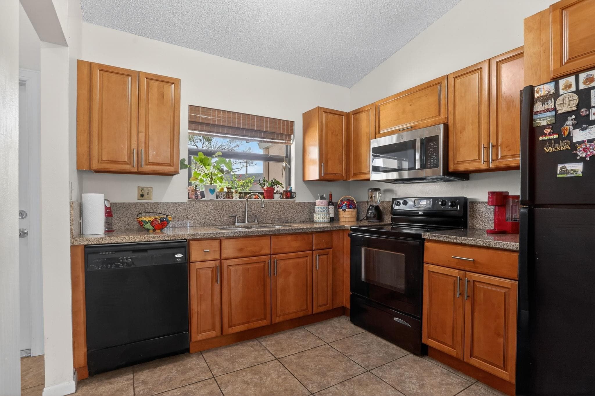 7917 NW 62nd Court, Tamarac, FL 33321 — photo 15 of 51