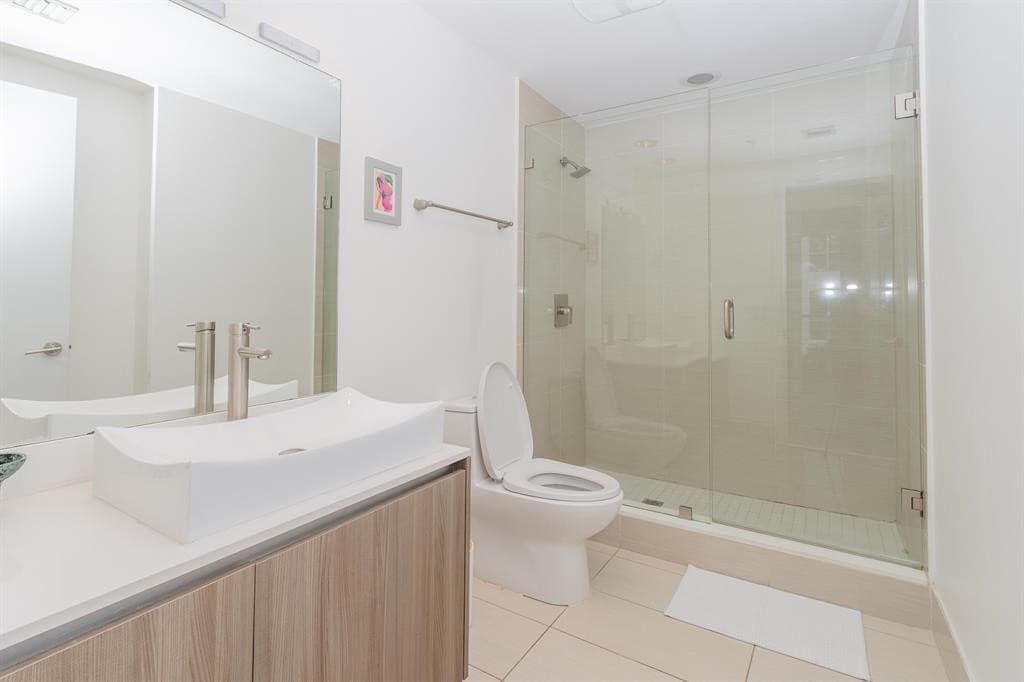 201 SW 17th Road 602, Miami, FL 33129 — photo 11 of 37