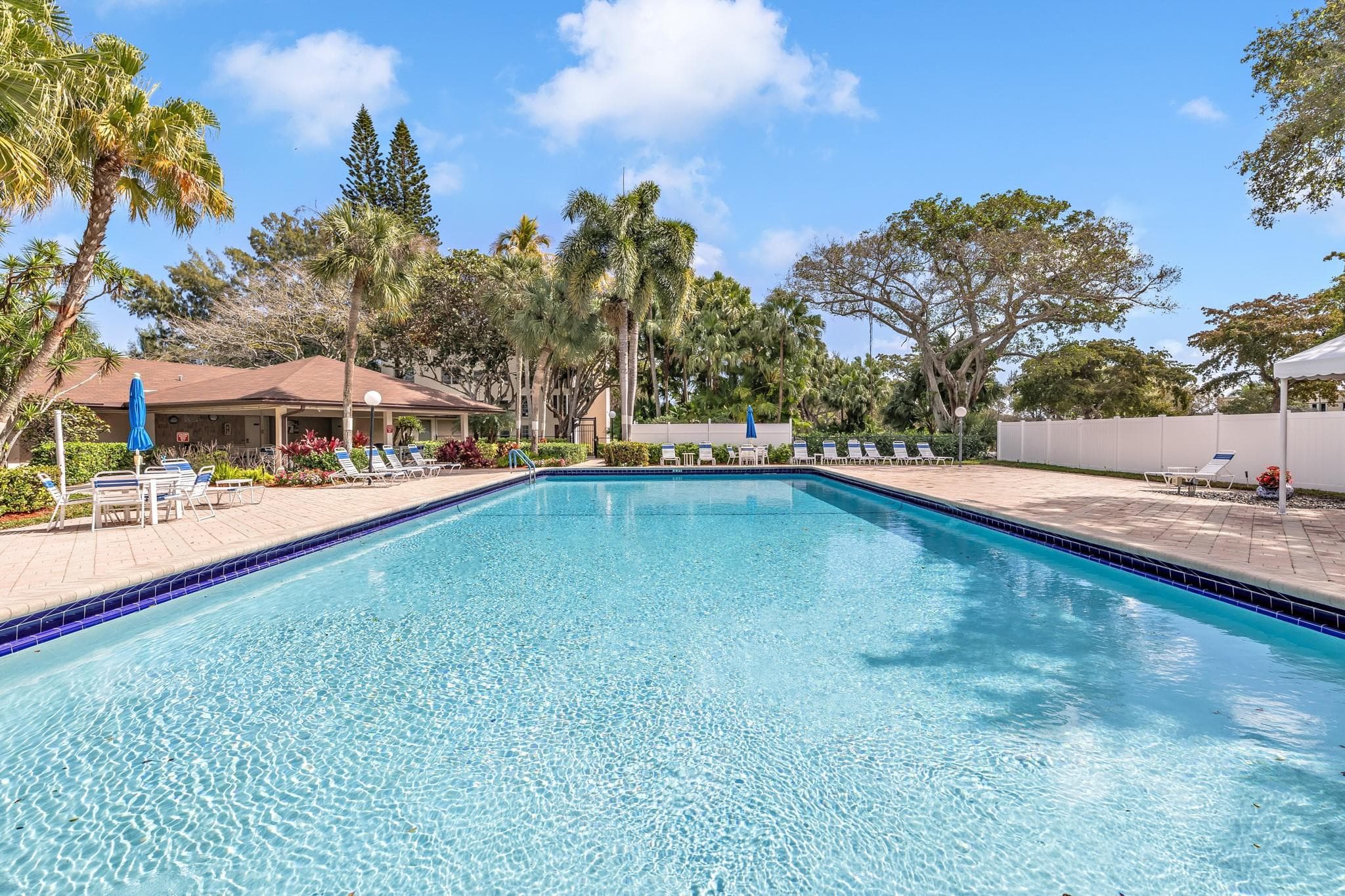 3001 S Palm Aire Drive 105, Pompano Beach, FL 33069 — photo 22 of 31