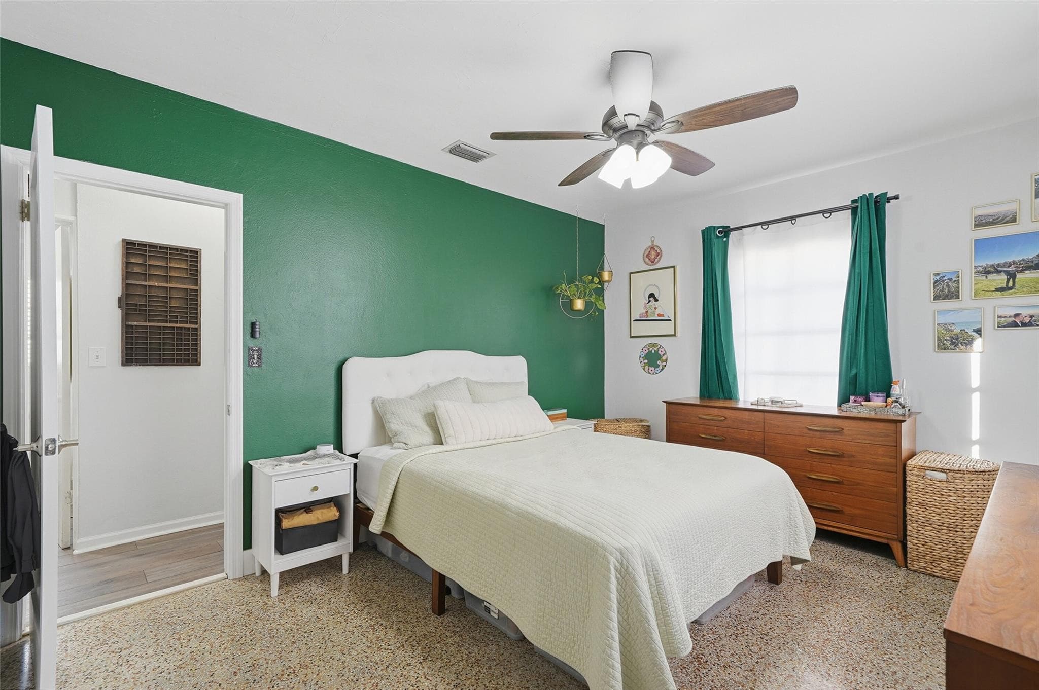937 SW 18th Street, Fort Lauderdale, FL 33315 — photo 9 of 35