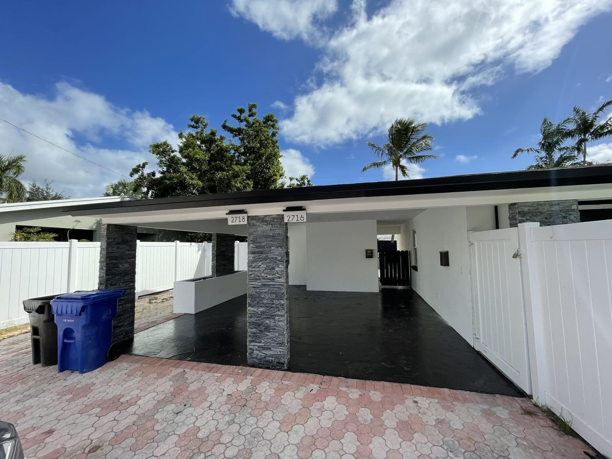 2716 Middle River Drive, Fort Lauderdale, FL 33306 — photo 4 of 11
