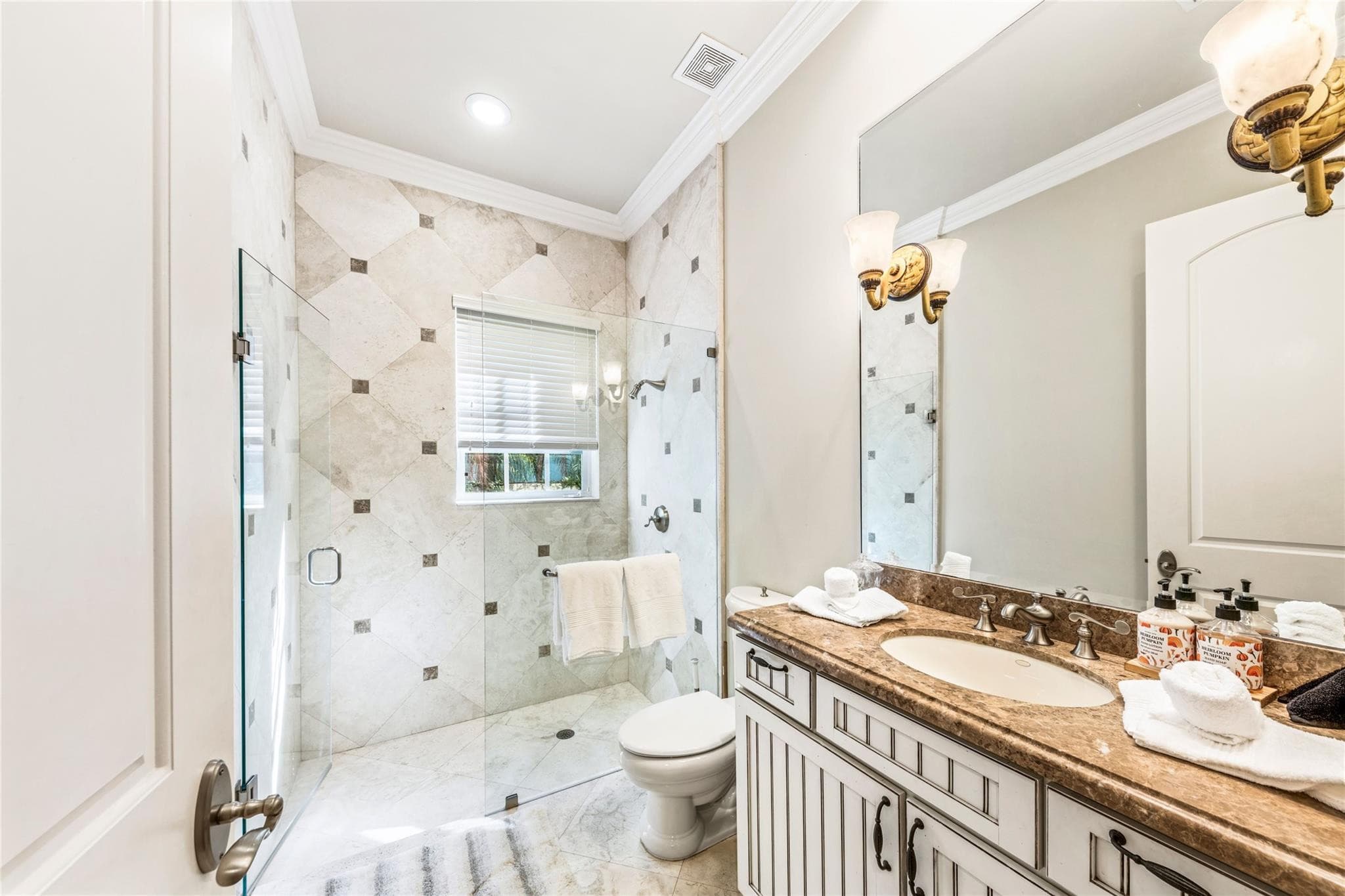 7 Pelican Drive, Fort Lauderdale, FL 33301 — photo 22 of 35