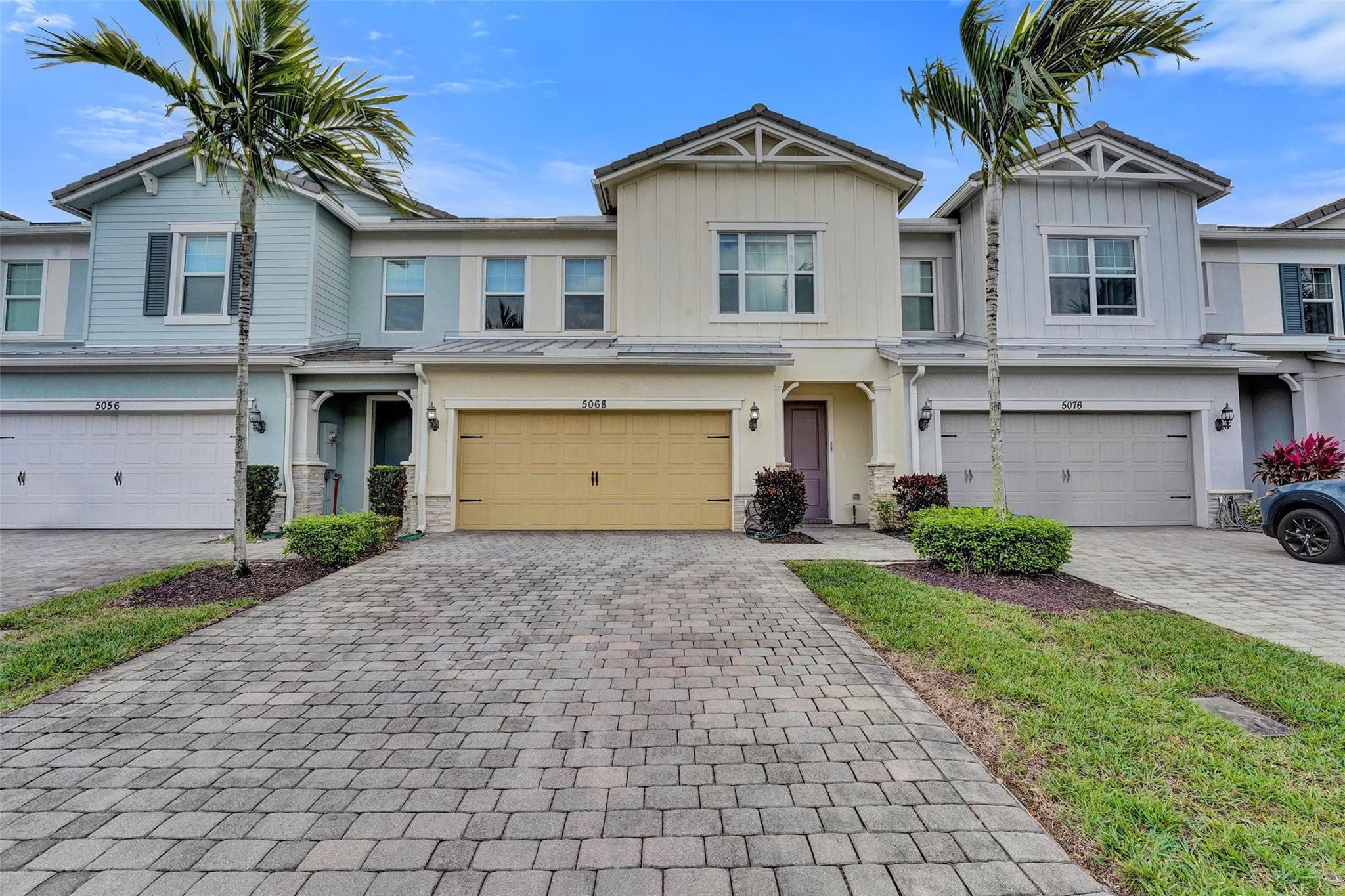 5068 Greenway Drive 0, Hollywood, FL 33021 — photo 2 of 49