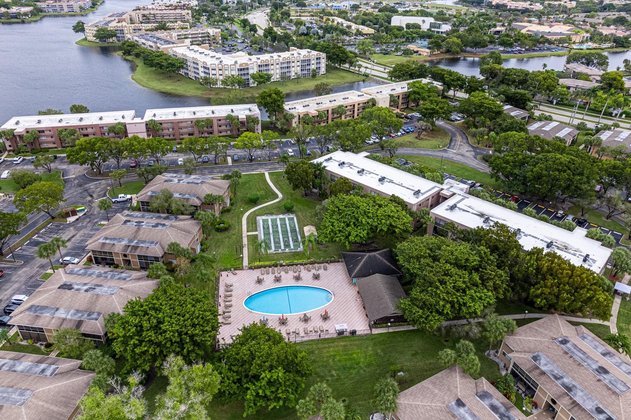 9754 N Belfort Circle 9754, Fort Lauderdale, FL 33321 — photo 32 of 35