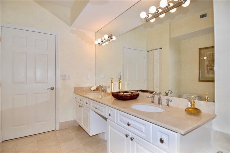 3200 N Ocean Boulevard 406, Fort Lauderdale, FL 33308 — photo 23 of 28