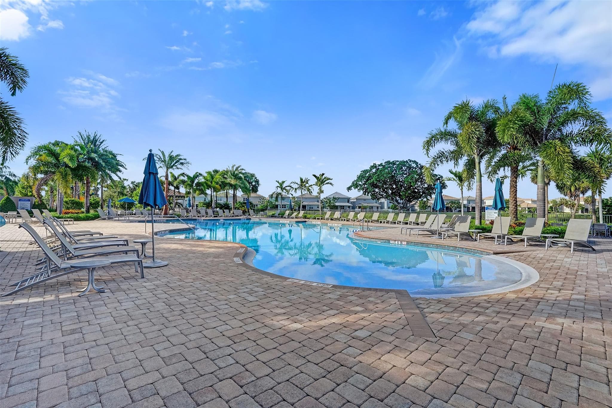 5068 Greenway Drive 0, Hollywood, FL 33021 — photo 38 of 49