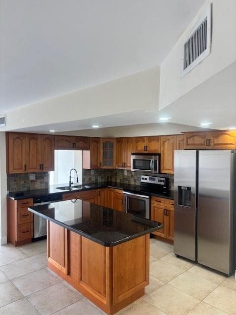 800 Parkview Drive 714, Hallandale Beach, FL 33009 — photo 3 of 24