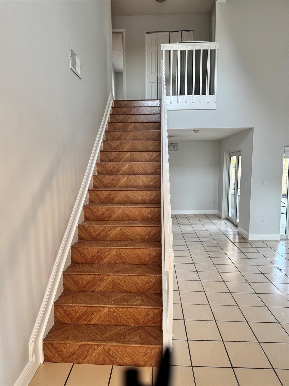 8201 NW 198th Street, Hialeah, FL 33015 — photo 3 of 23