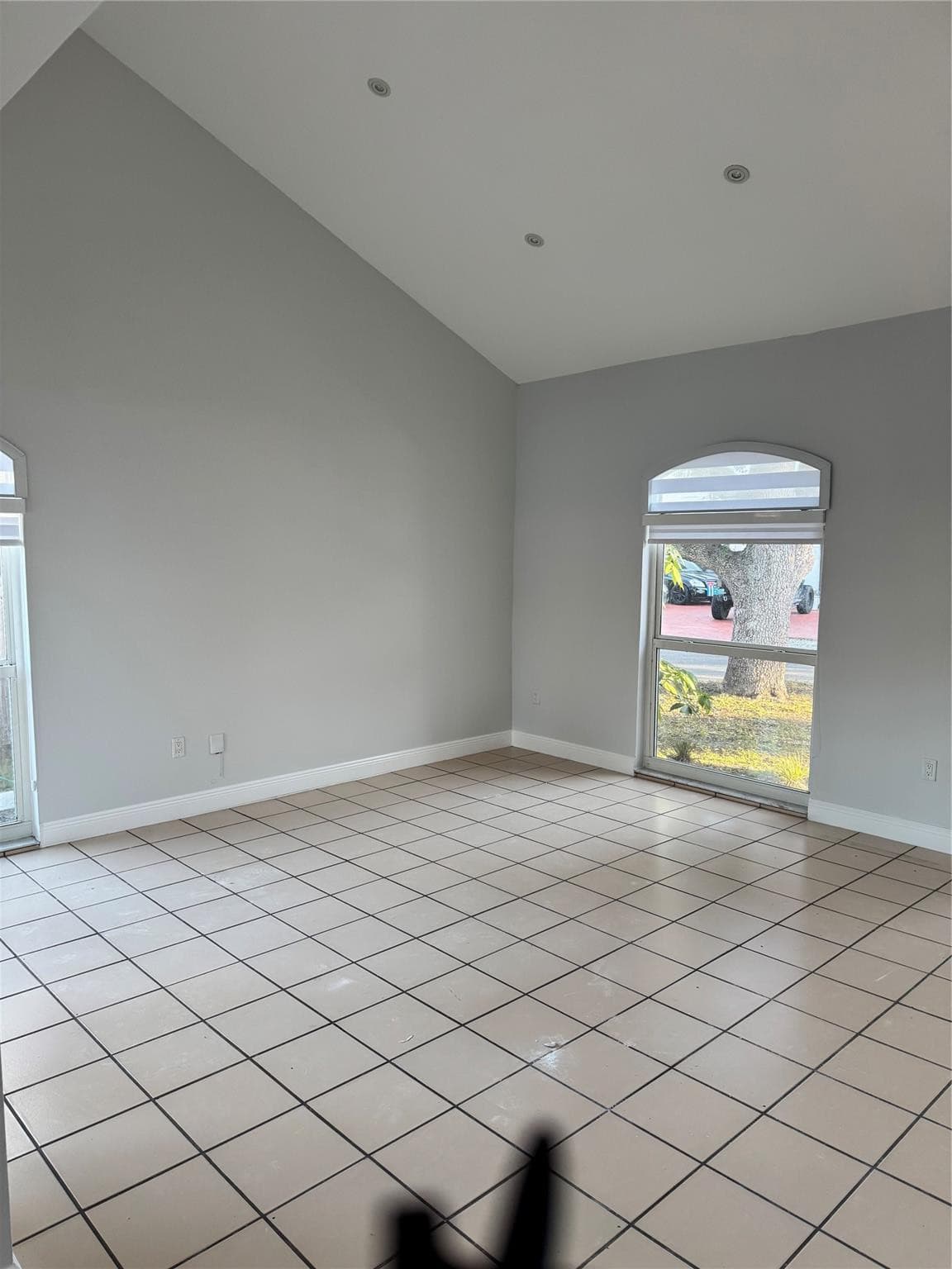 8201 NW 198th Street, Hialeah, FL 33015 — photo 5 of 23