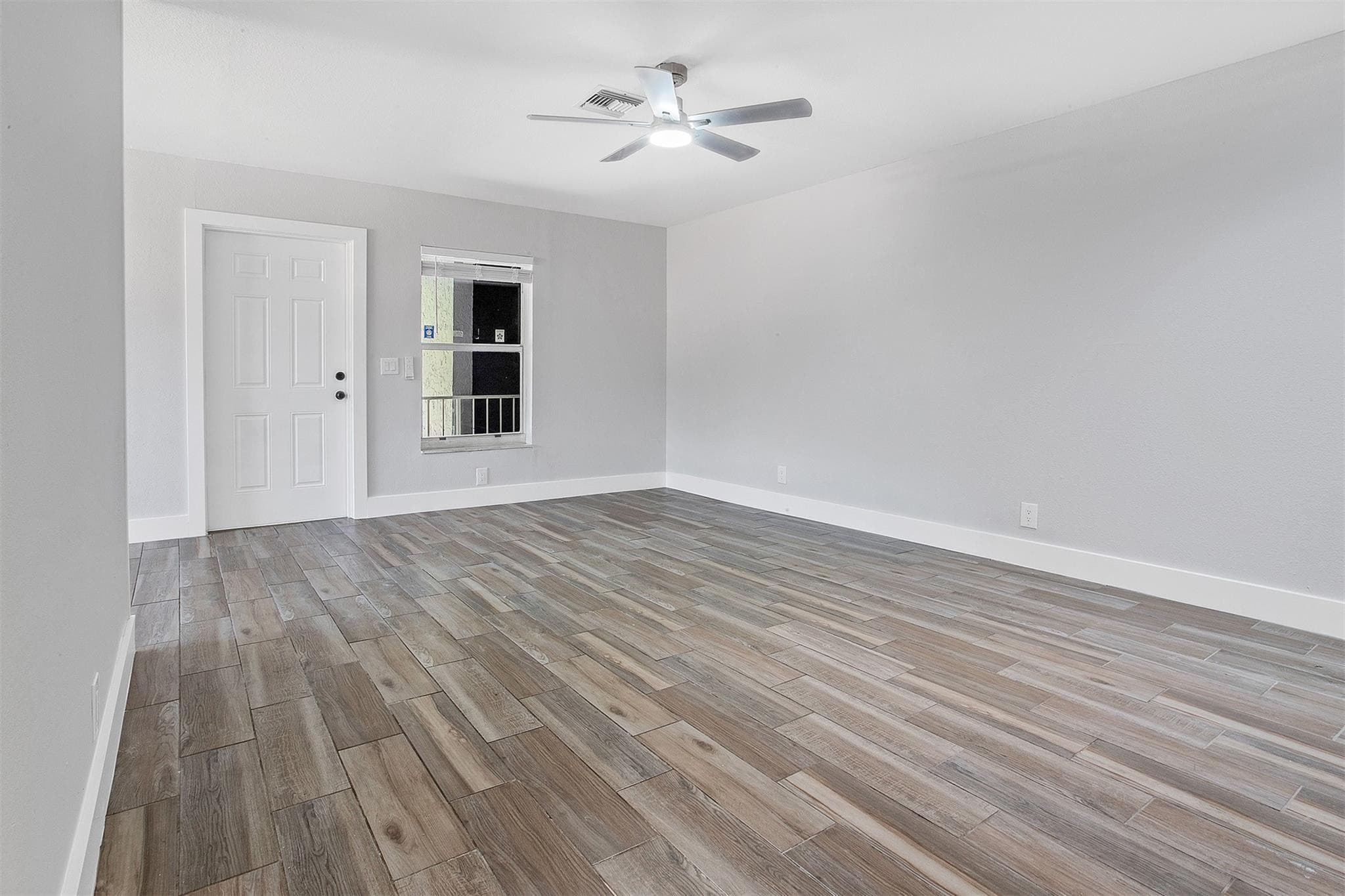 Condominium in Coral Springs — photo 6 of 32