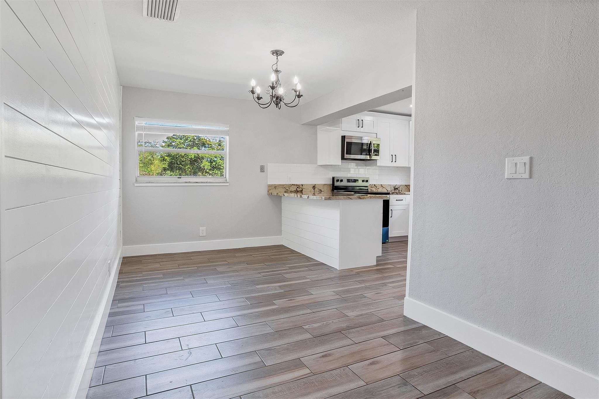 Condominium in Coral Springs — photo 7 of 32