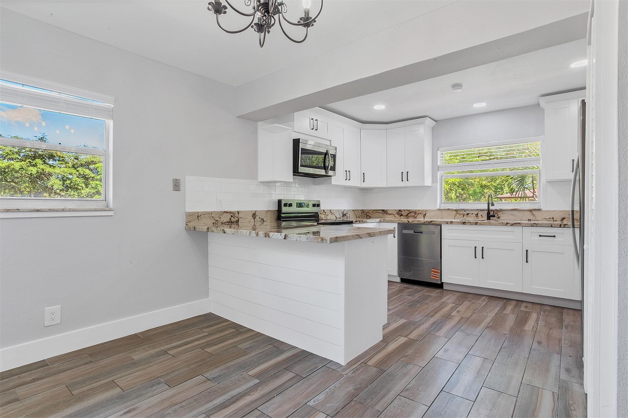 Condominium in Coral Springs — photo 9 of 32