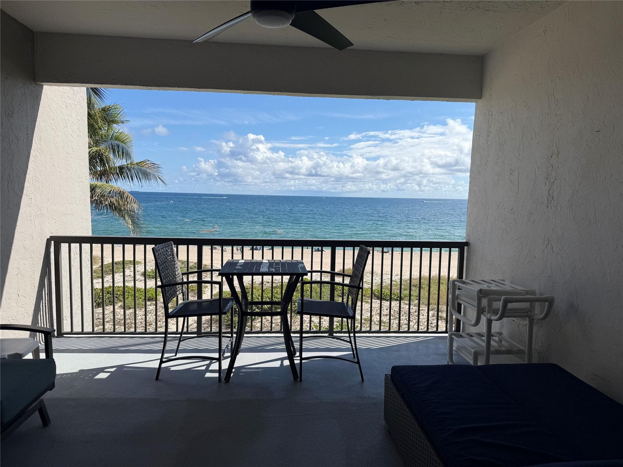 520 N Ocean Boulevard 13, Pompano Beach, FL 33062 — photo 1 of 15