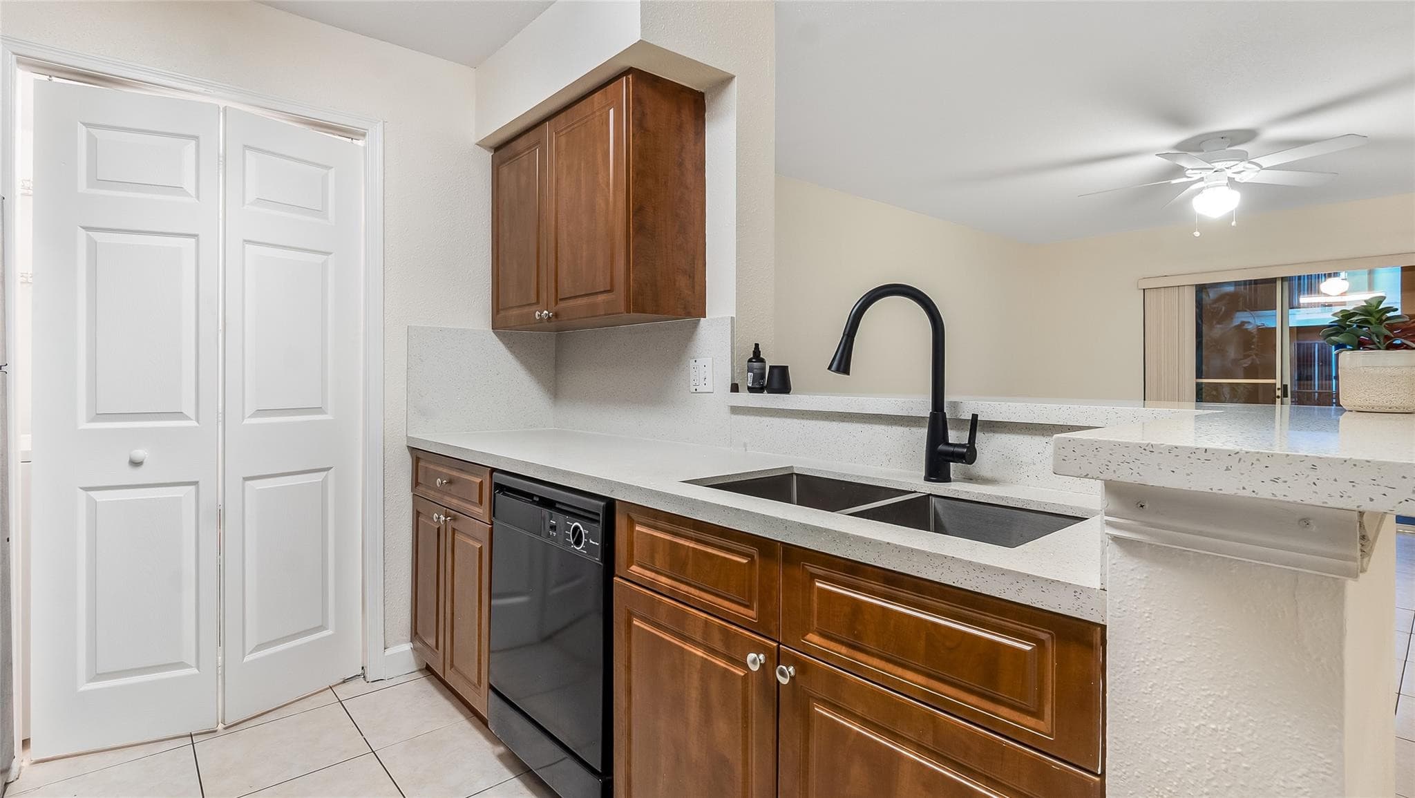 875 Riverside Drive 717, Coral Springs, FL 33071 — photo 9 of 31