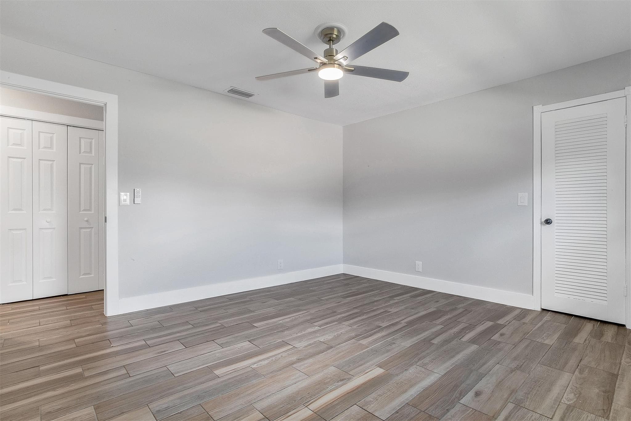 Condominium in Coral Springs — photo 29 of 32