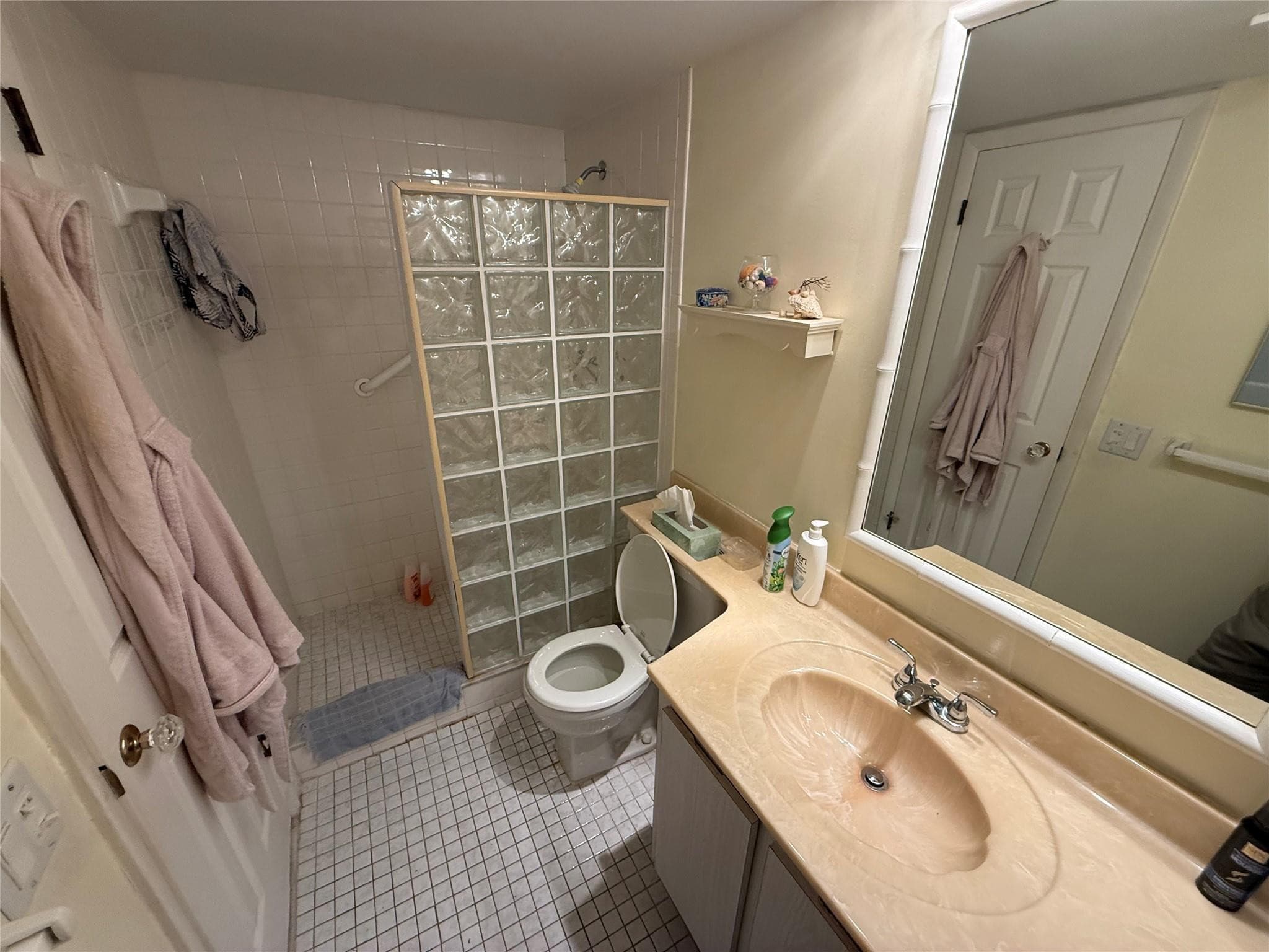 425 SE 11th Terrace 302, Dania Beach, FL 33004 — photo 12 of 33