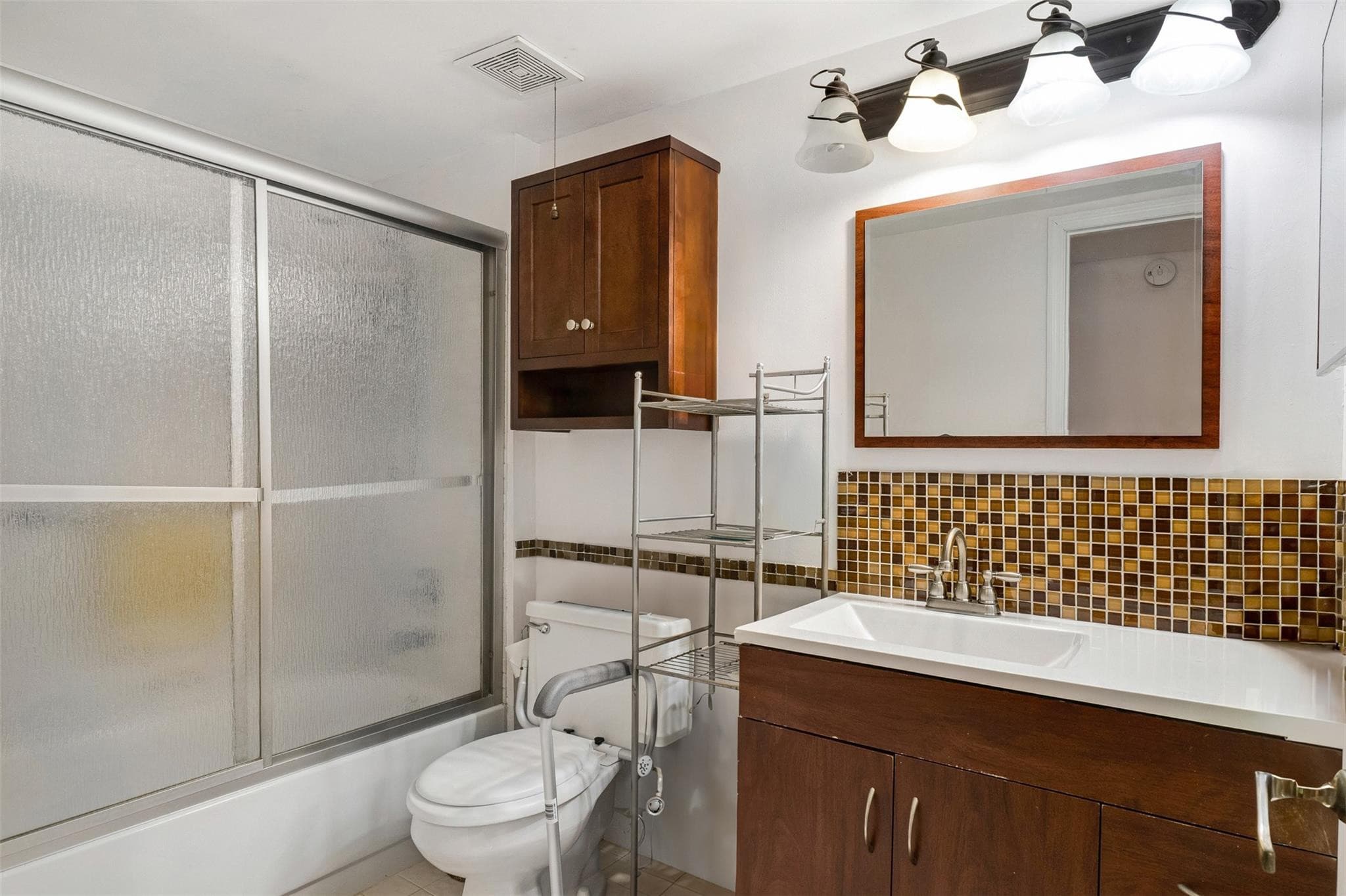 16131 Laurel Drive 33, Weston, FL 33326 — photo 8 of 24