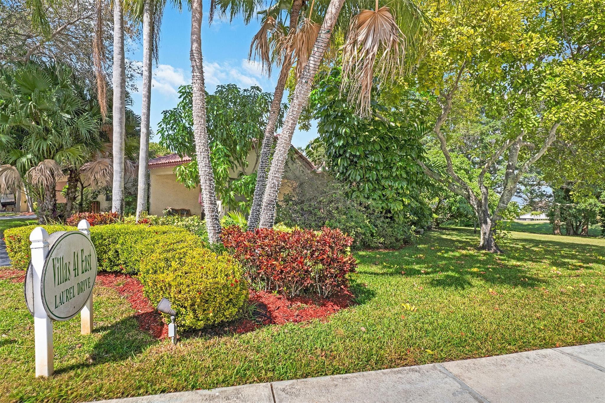 16131 Laurel Drive 33, Weston, FL 33326 — photo 15 of 24