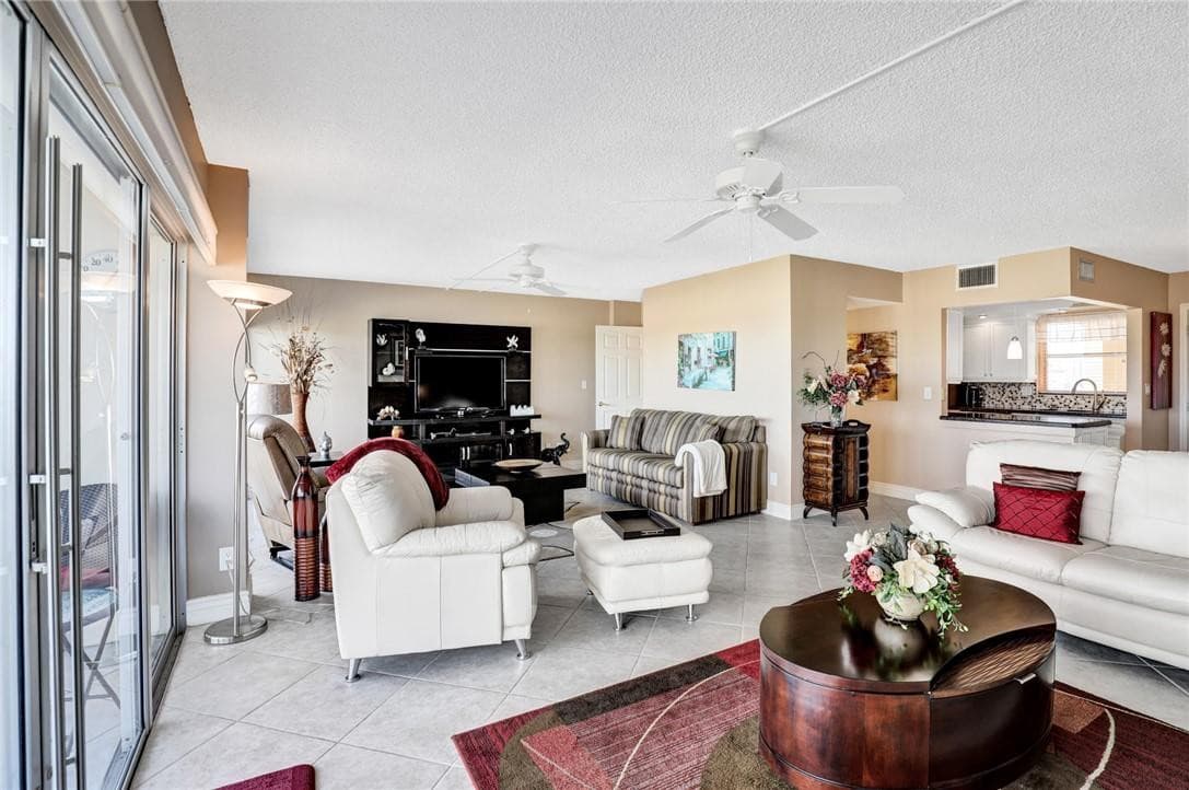 801 S Federal Highway 914, Pompano Beach, FL 33062 — photo 8 of 42