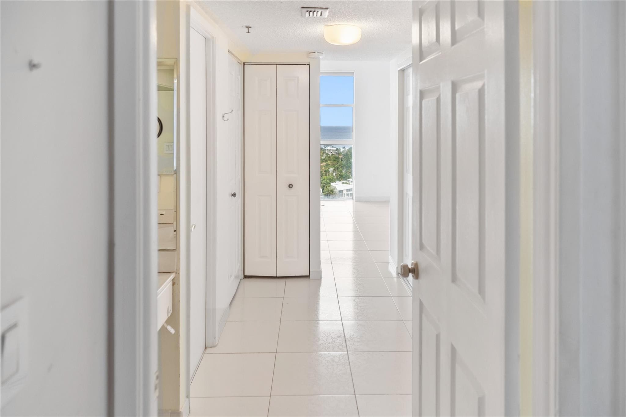 20505 E Country Club Drive Ph33, Aventura, FL 33180 — photo 19 of 32