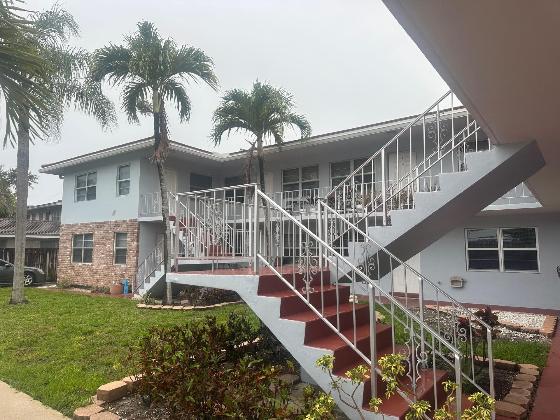 2725 Middle River Drive 11, Fort Lauderdale, FL 33306 — photo 2 of 11