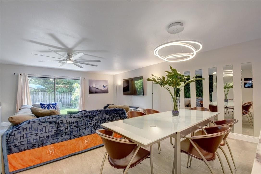 246 Avenue L, Delray Beach, FL 33483 — photo 6 of 67