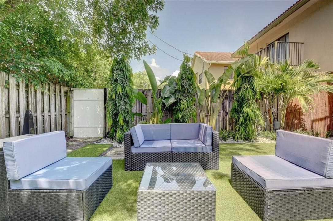 246 Avenue L, Delray Beach, FL 33483 — photo 29 of 67