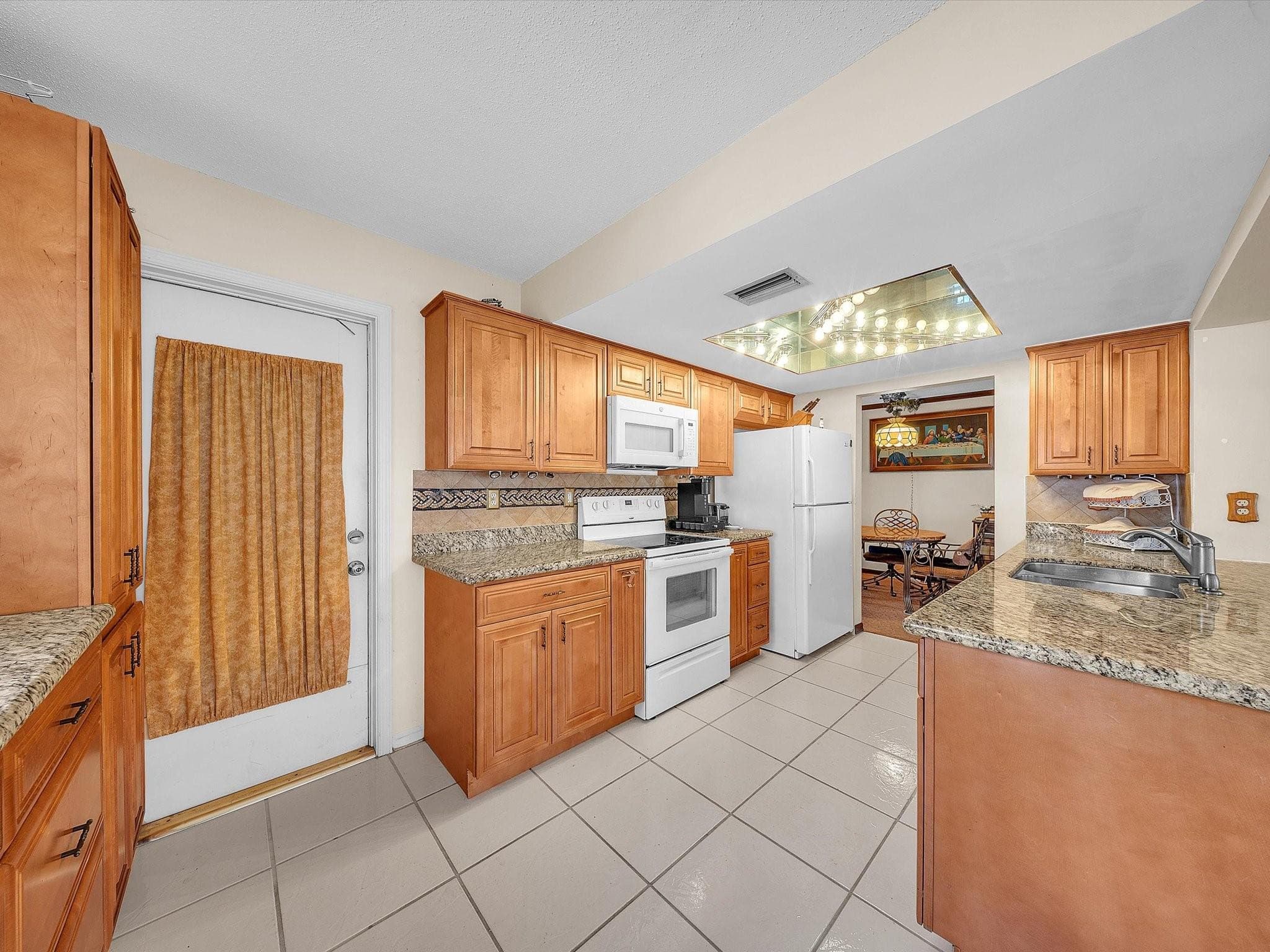 4212 NW 47th Court, Tamarac, FL 33319 — photo 8 of 24