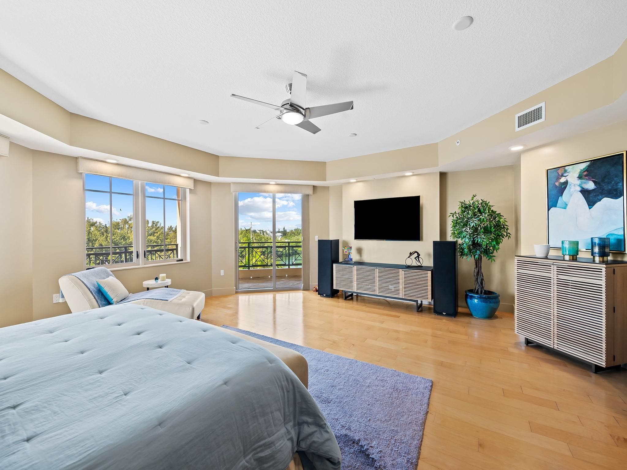 3415 N Ocean Drive 505, Hollywood, FL 33019 — photo 15 of 45