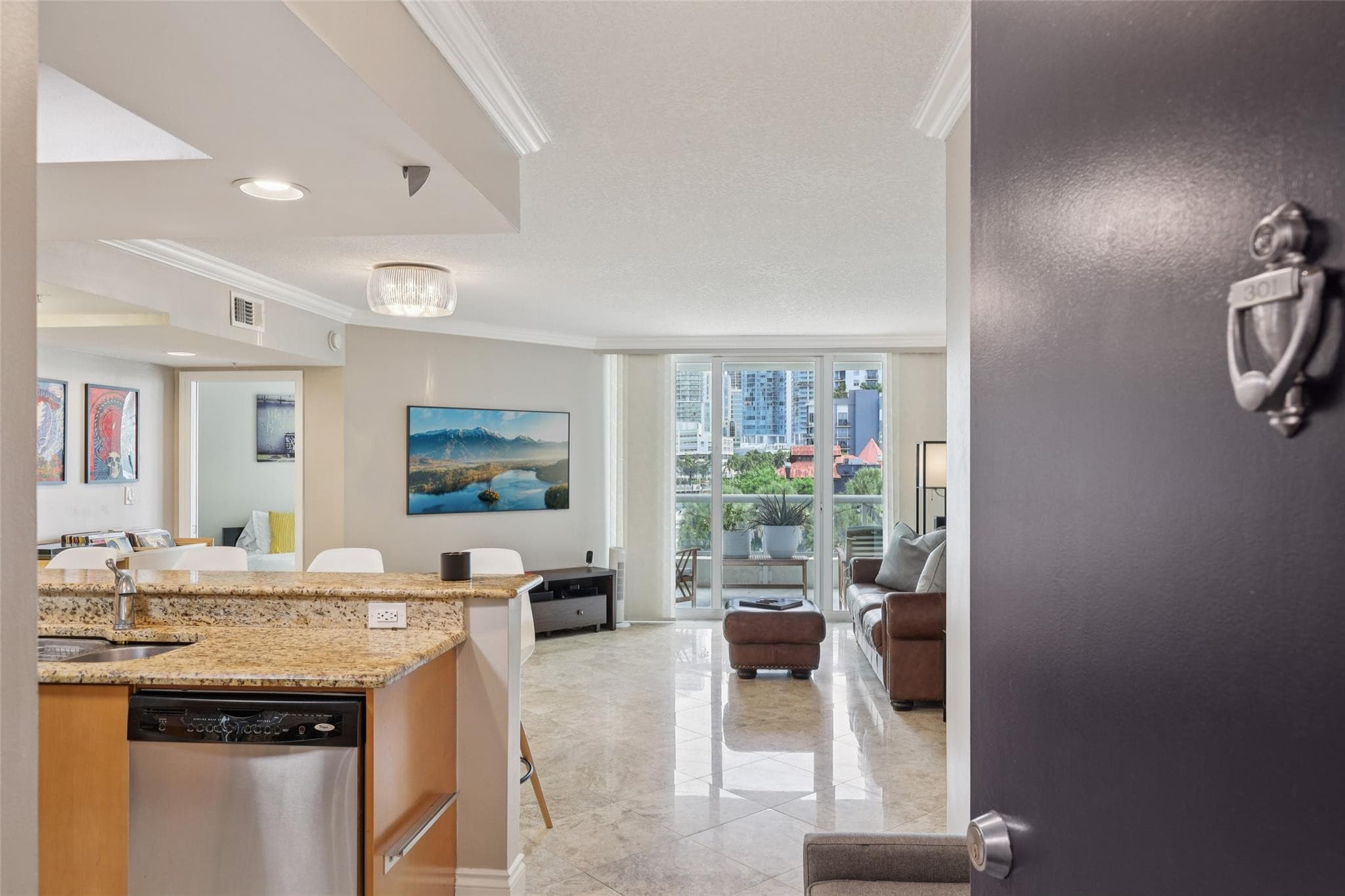 401 SW 4th Avenue 301, Fort Lauderdale, FL 33315 — photo 12 of 41