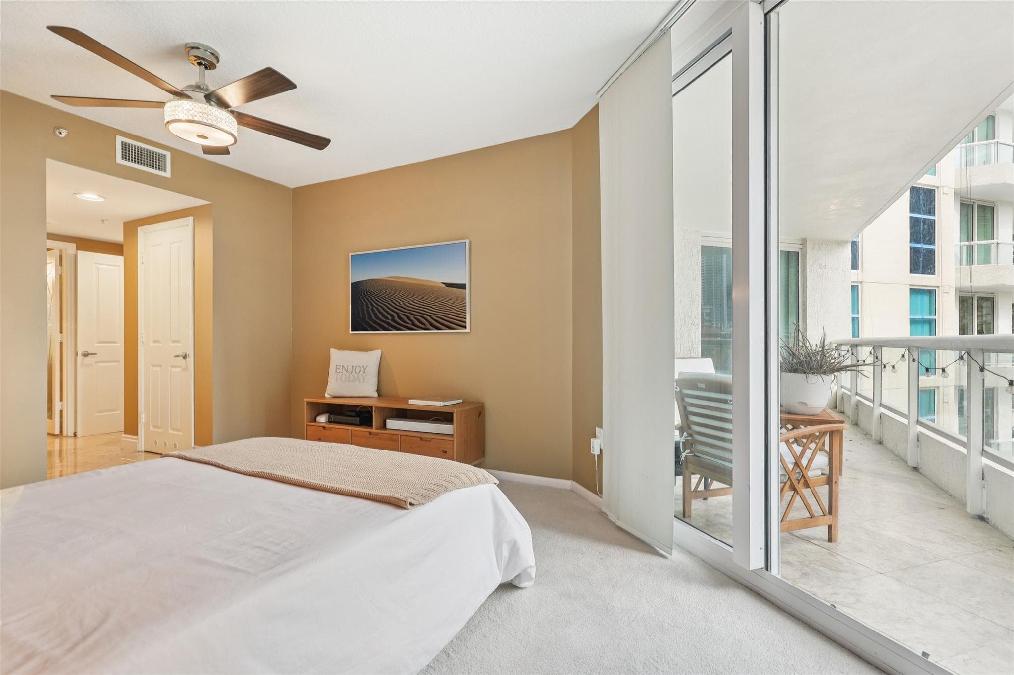 401 SW 4th Avenue 301, Fort Lauderdale, FL 33315 — photo 14 of 41