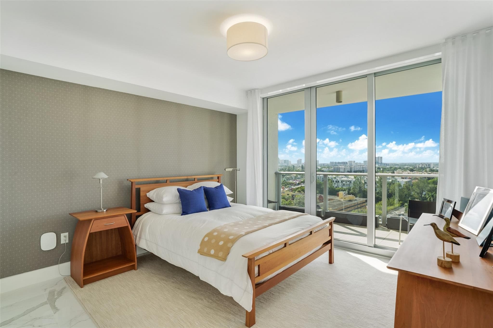 1180 N Federal Highway 1203, Fort Lauderdale, FL 33304 — photo 13 of 53