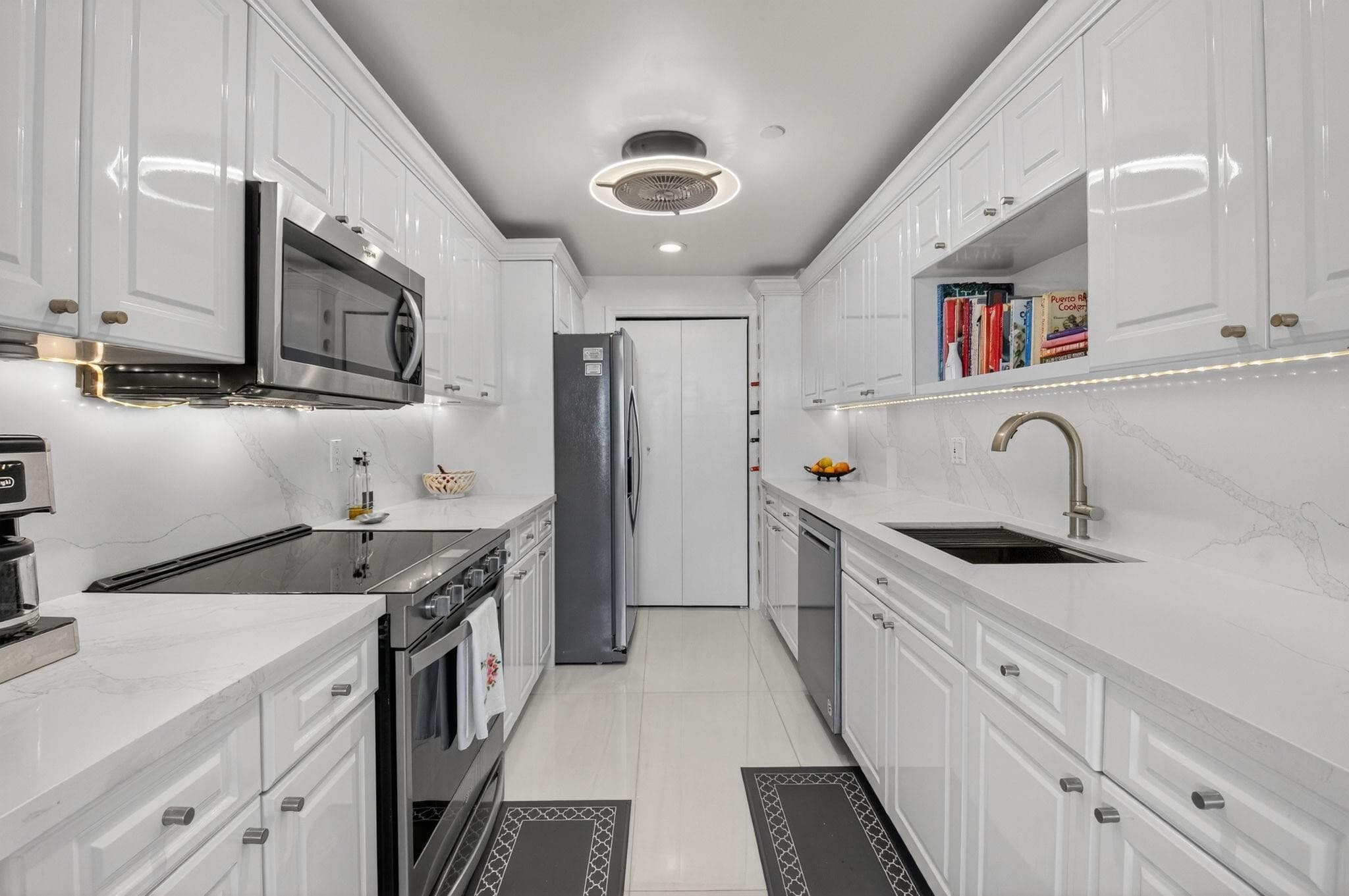 899 Jeffery Street 710, Boca Raton, FL 33487 — photo 12 of 46