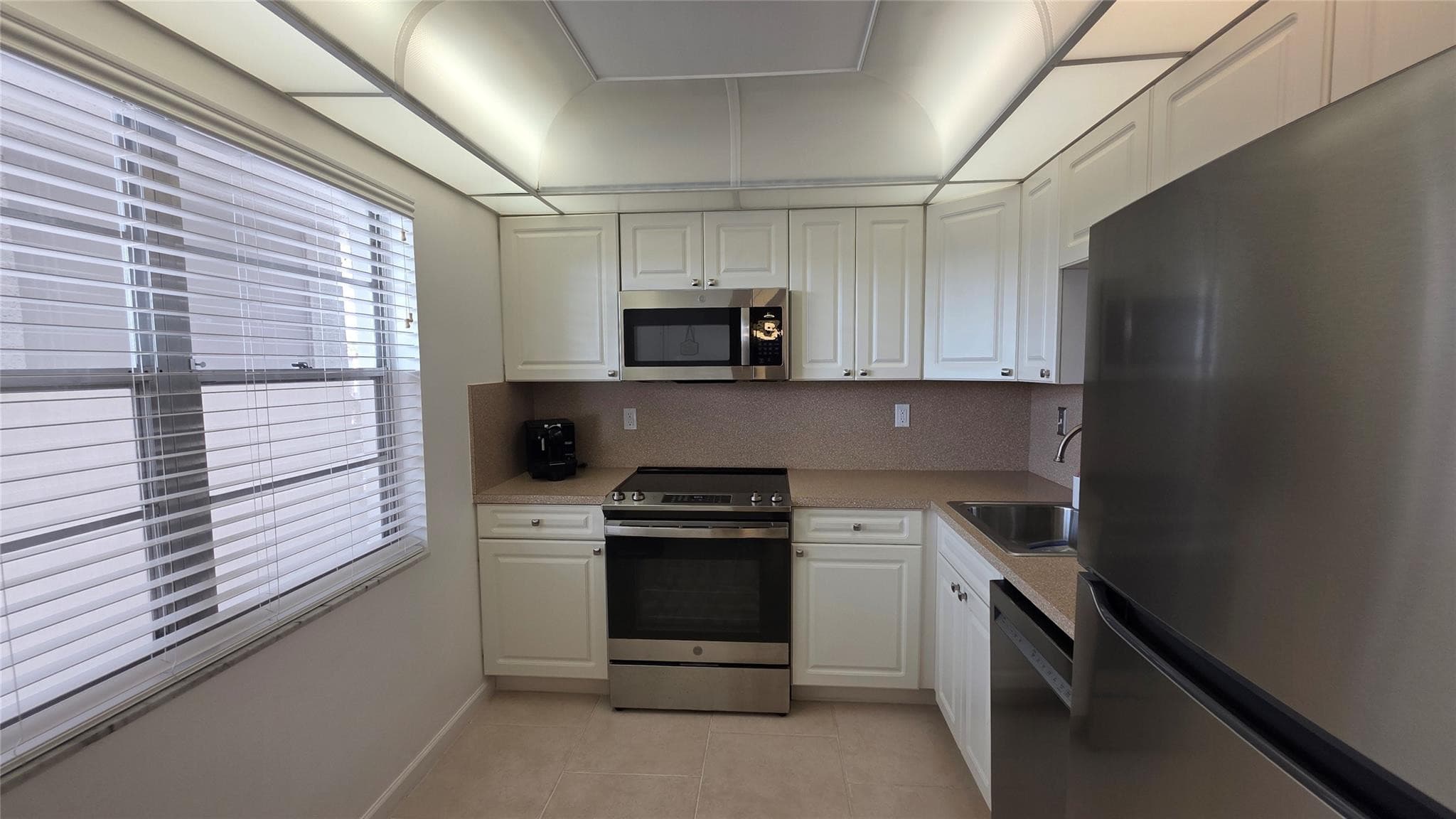 4851 NW 26th Court 437, Lauderdale Lakes, FL 33313 — photo 8 of 33