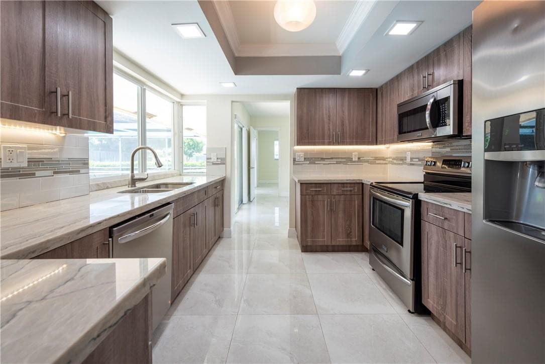 5200 NE 15th Avenue, Fort Lauderdale, FL 33334 — photo 9 of 31