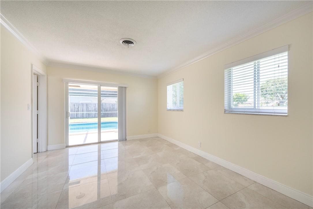 5200 NE 15th Avenue, Fort Lauderdale, FL 33334 — photo 17 of 31